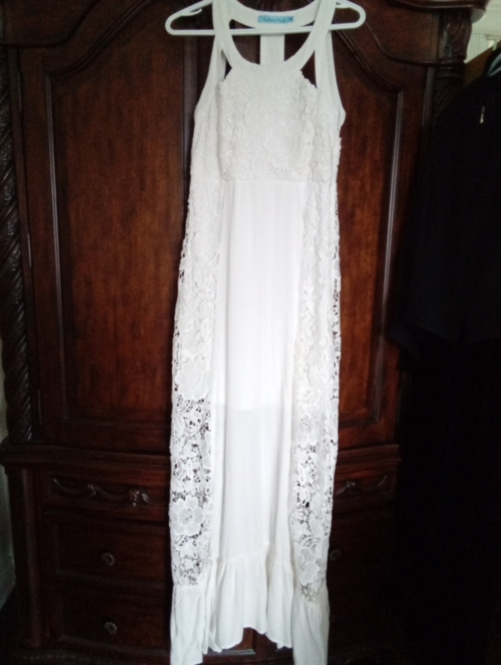 Solitaire White Lace Detail Maxi Dress with Halter Neckline & Cutouts Medium